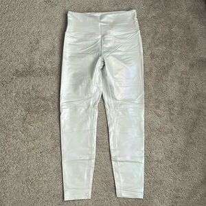 ZIYA active leggings, women’s 6-8, IRIDESCENT color, GUC, high waisted